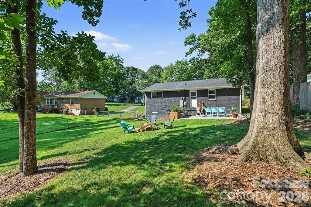 4023 Strangford Avenue - Photo 14