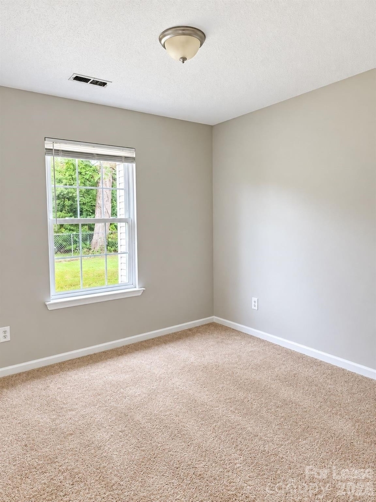 5310 Abner Lane - Photo 5