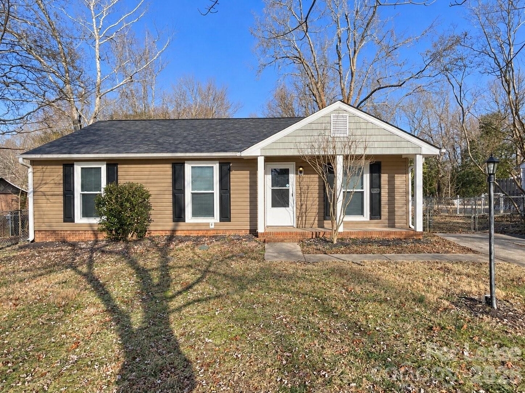 7613 Lancashire Drive - Photo 0