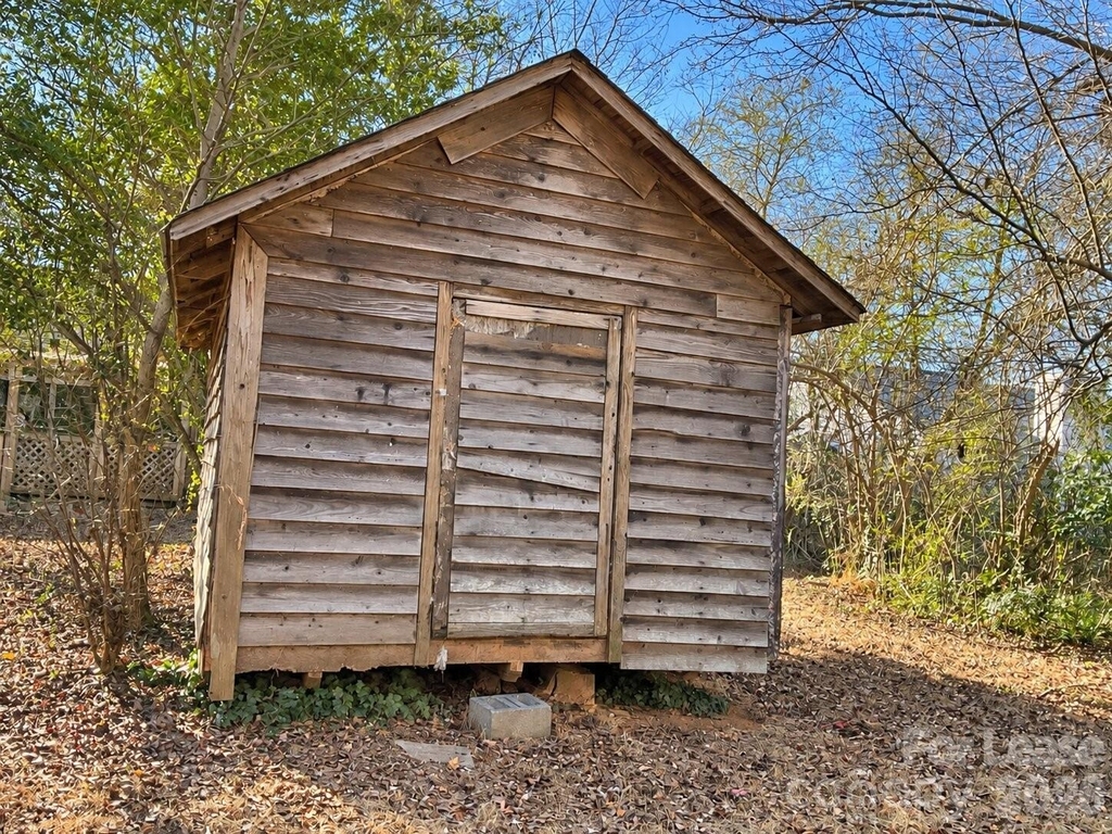 7613 Lancashire Drive - Photo 17