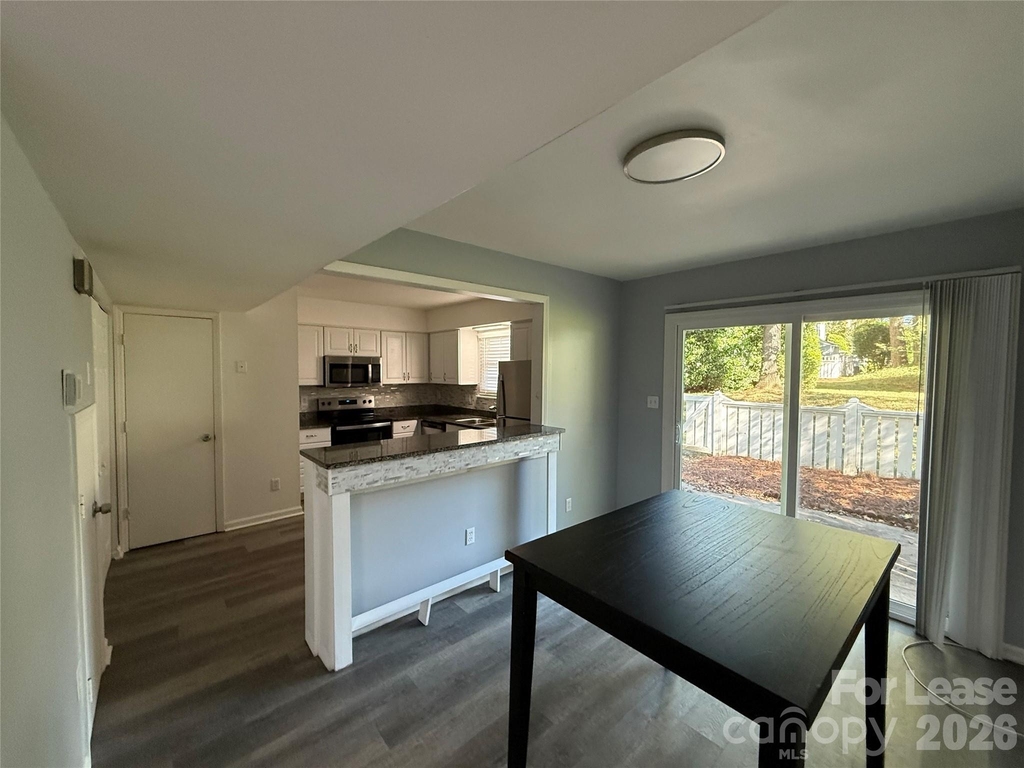 8526 Castle Pine Court - Photo 3