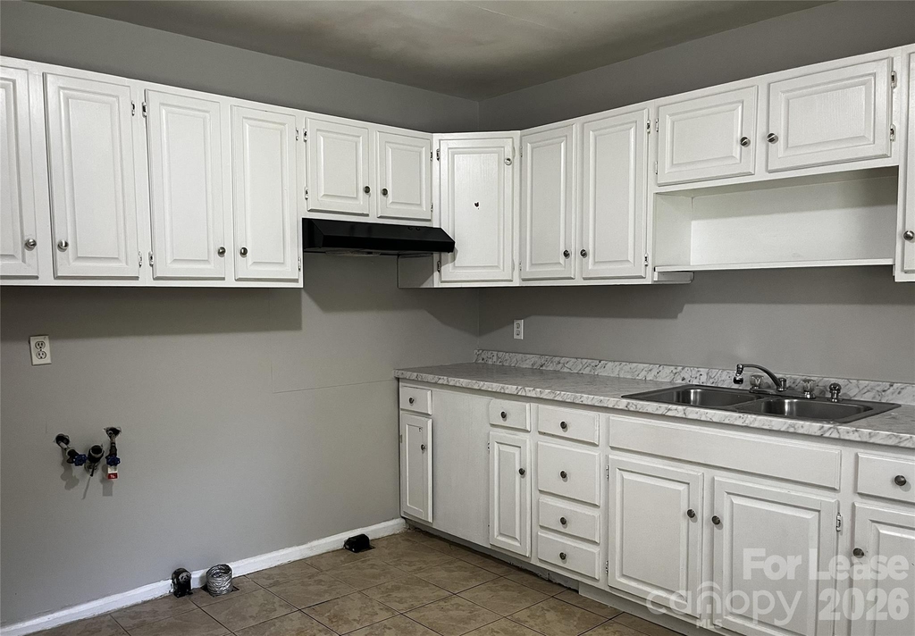 2213 Shamrock Drive - Photo 9