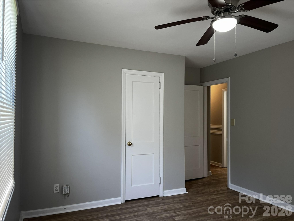 2213 Shamrock Drive - Photo 18