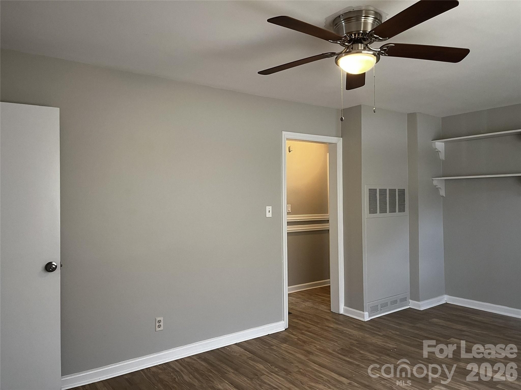 2213 Shamrock Drive - Photo 6