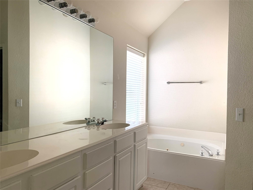11406 Fountainbridge Drive - Photo 23