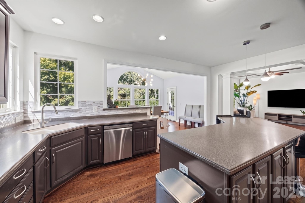 415 Fischer Road - Photo 16