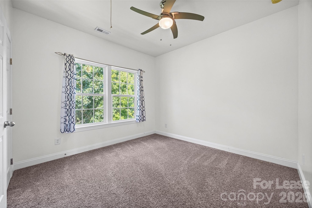 415 Fischer Road - Photo 21