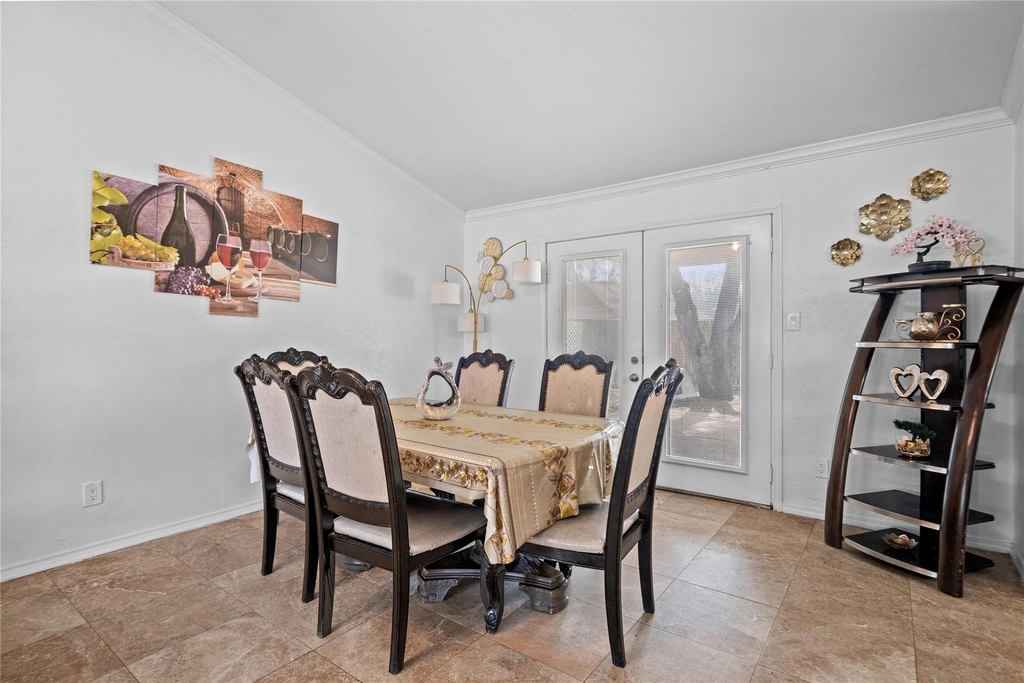 3005 Woodlark Drive - Photo 6