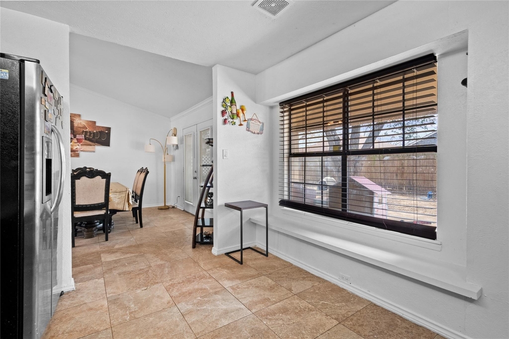 3005 Woodlark Drive - Photo 9