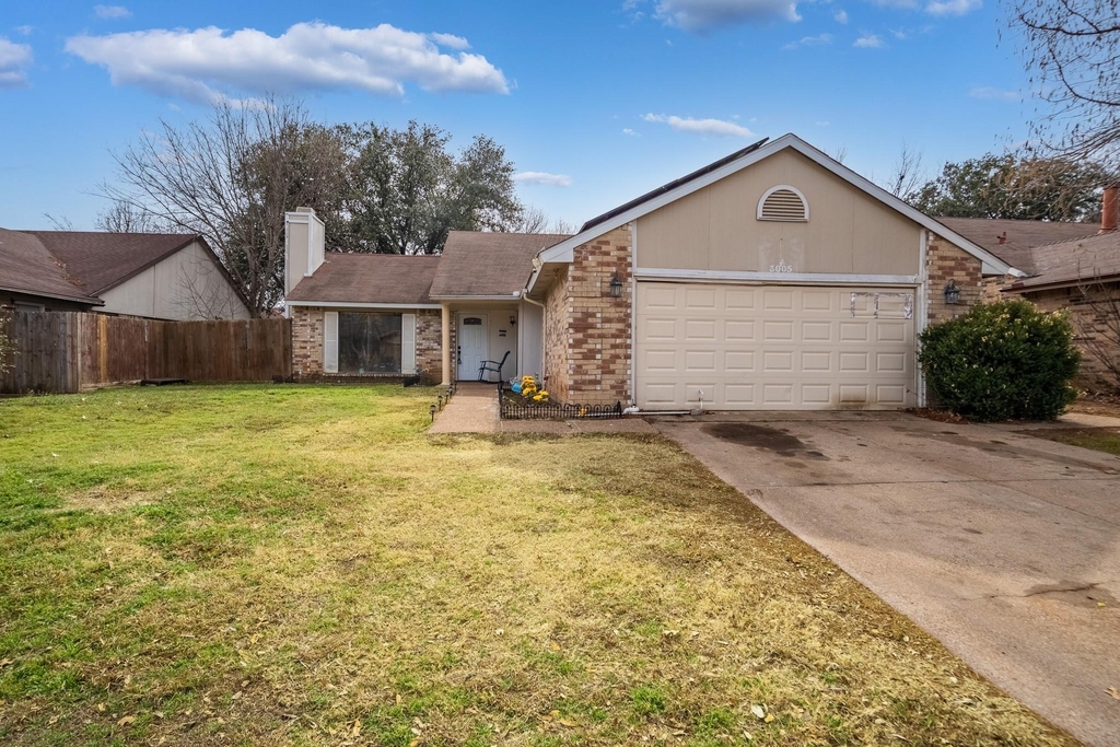 3005 Woodlark Drive - Photo 0