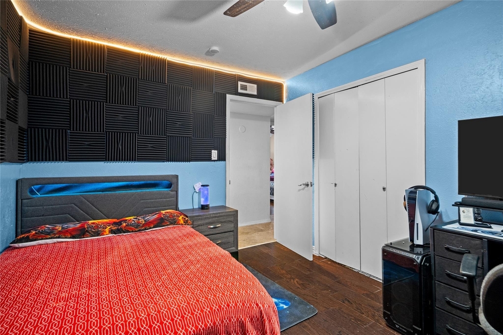 3005 Woodlark Drive - Photo 10