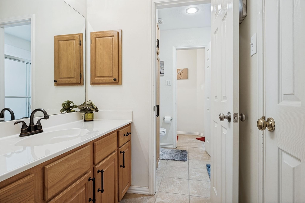 306 Tustin Court - Photo 17