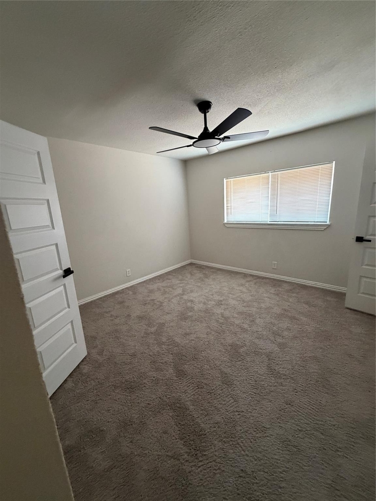 3716 Clotell Drive - Photo 7