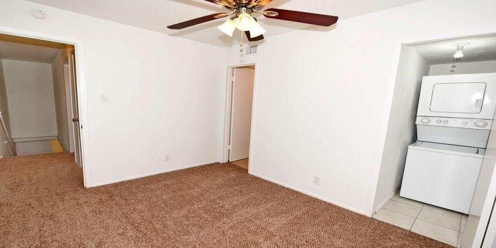 4033 Gilbert Avenue - Photo 9