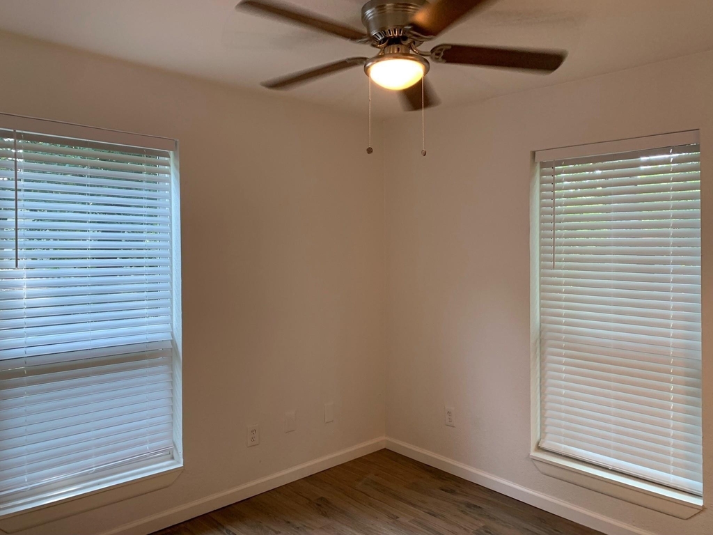 3901 Bois D Arc Street - Photo 8
