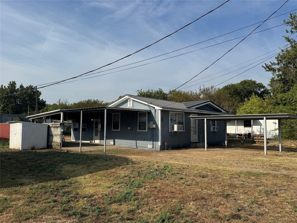 413 E Locust Street - Photo 12