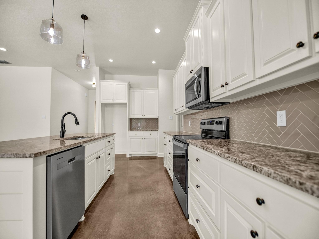 183 Graystone Drive - Photo 11