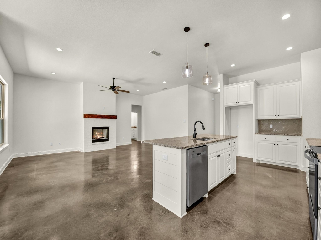 183 Graystone Drive - Photo 17