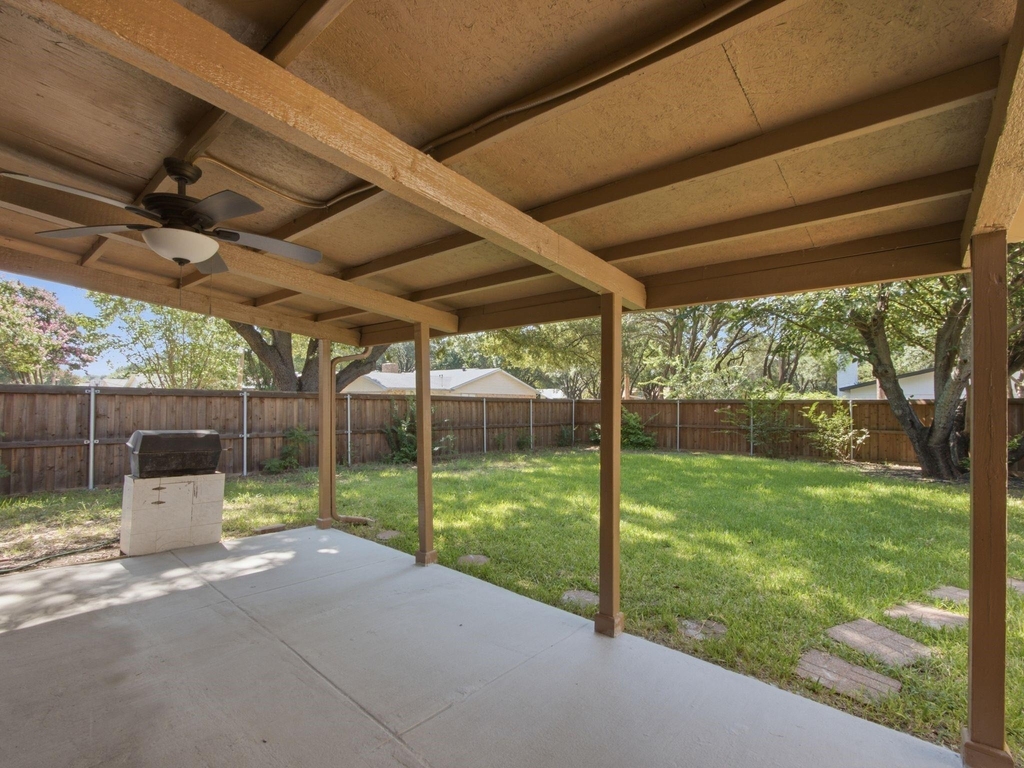 1000 Windy Meadow Drive - Photo 10