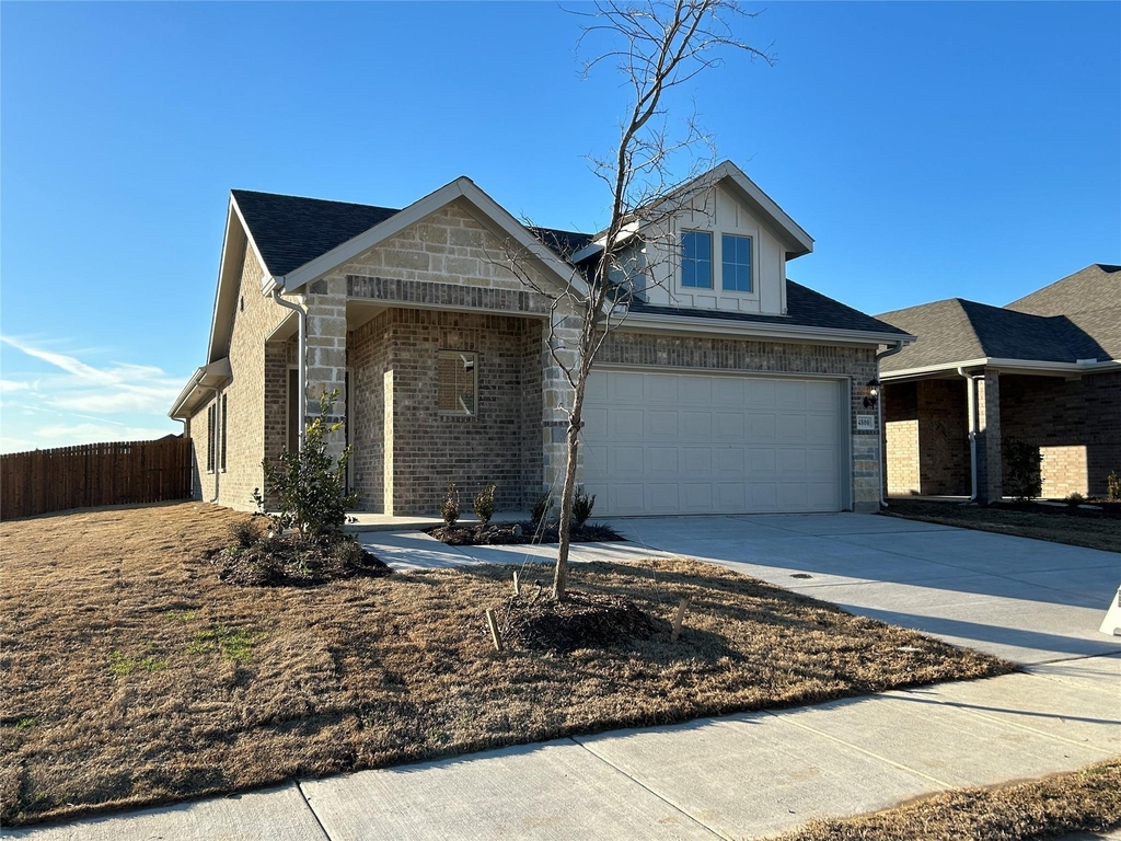 4800 Everly Court - Photo 1