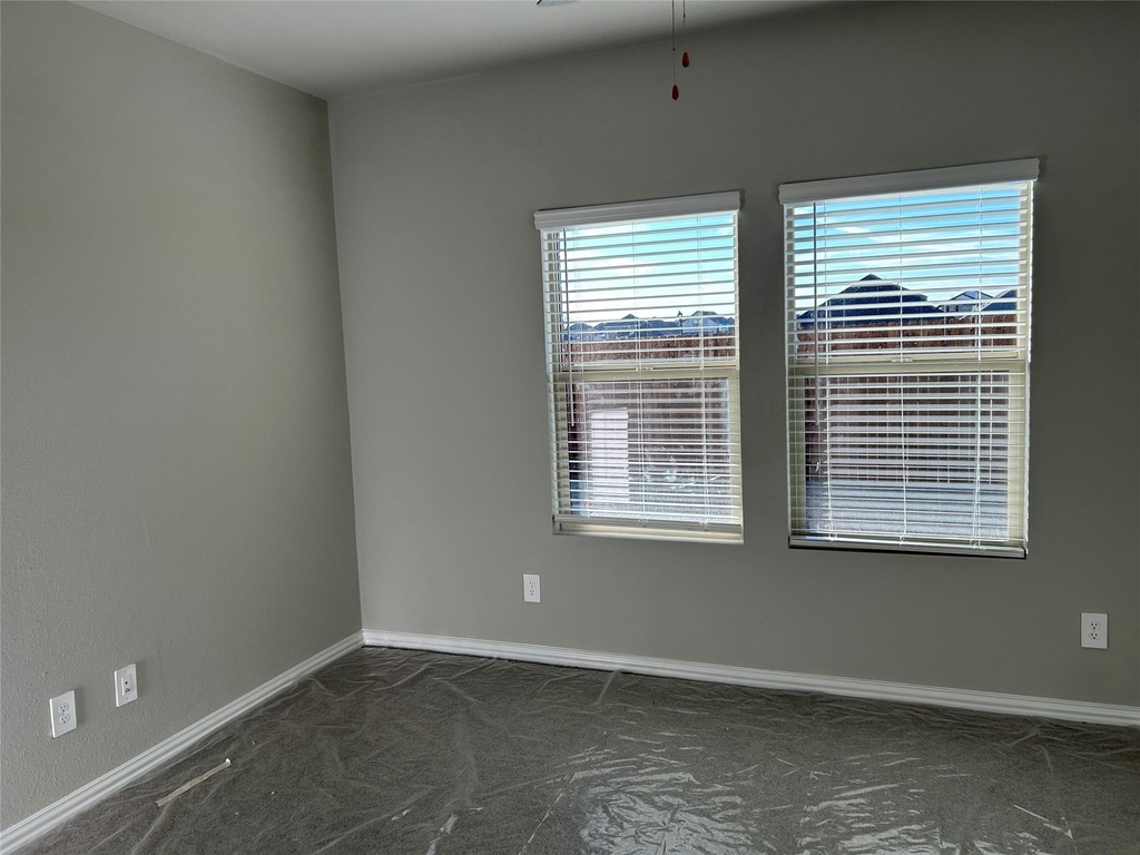 4800 Everly Court - Photo 7