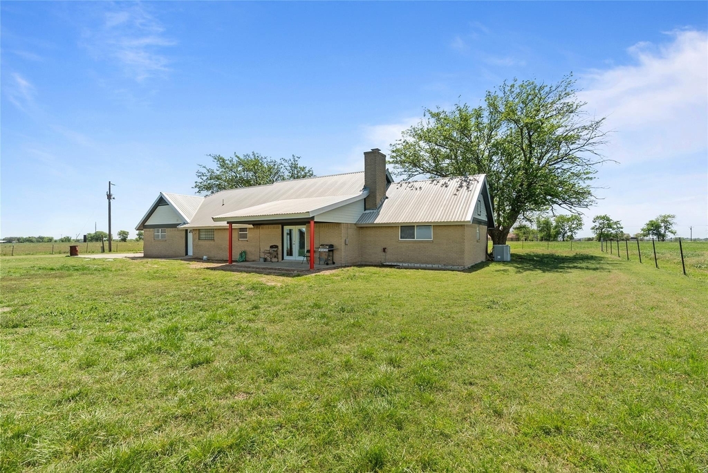 9518 County Road 913 - Photo 26