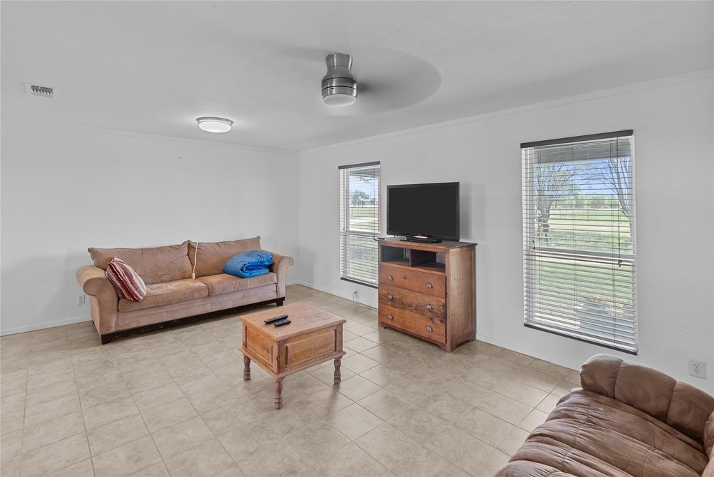 9518 County Road 913 - Photo 8