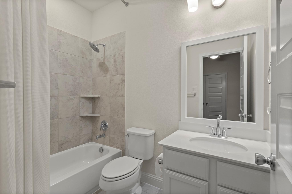 8028 Hickory Branch Drive - Photo 20