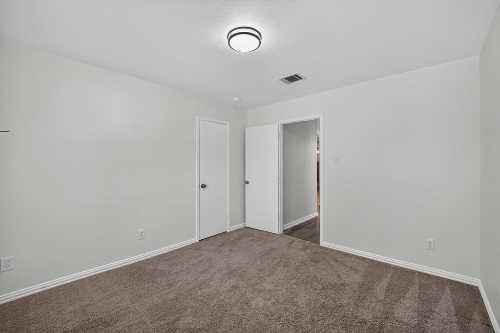 9605 Woodrow Wilson Drive - Photo 17