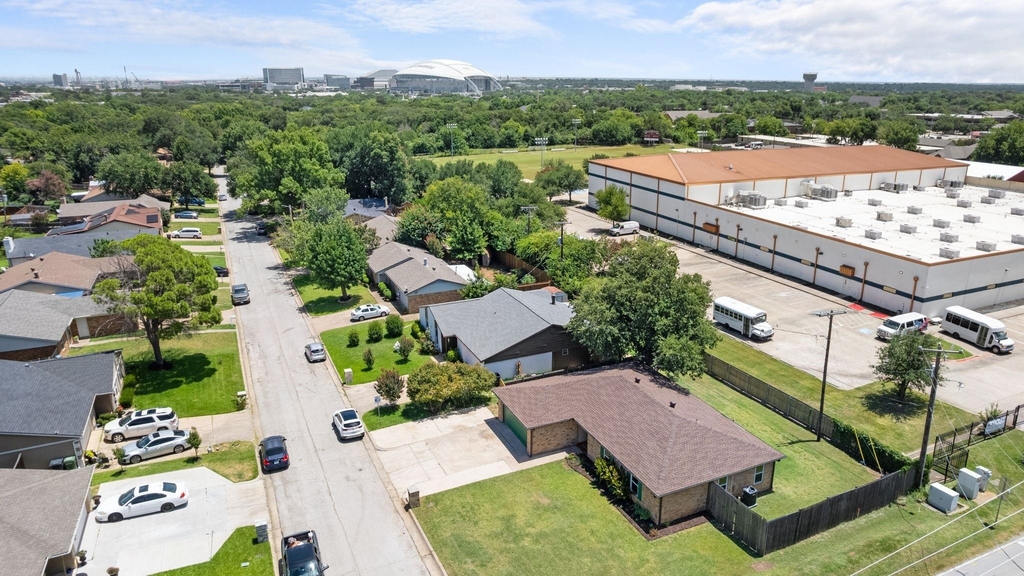 414 Hallmark Drive - Photo 36