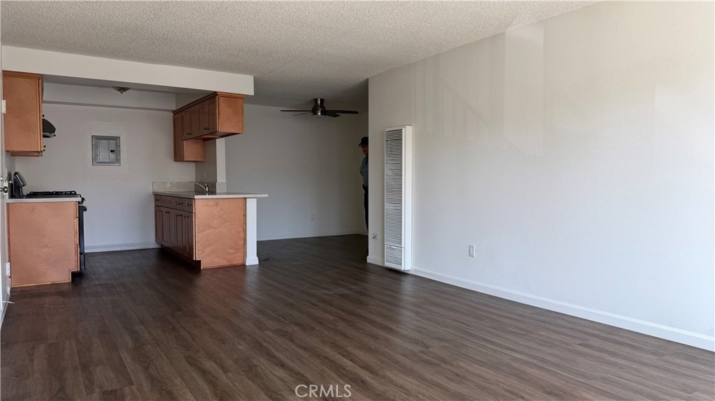 916 S Atlantic - Photo 3