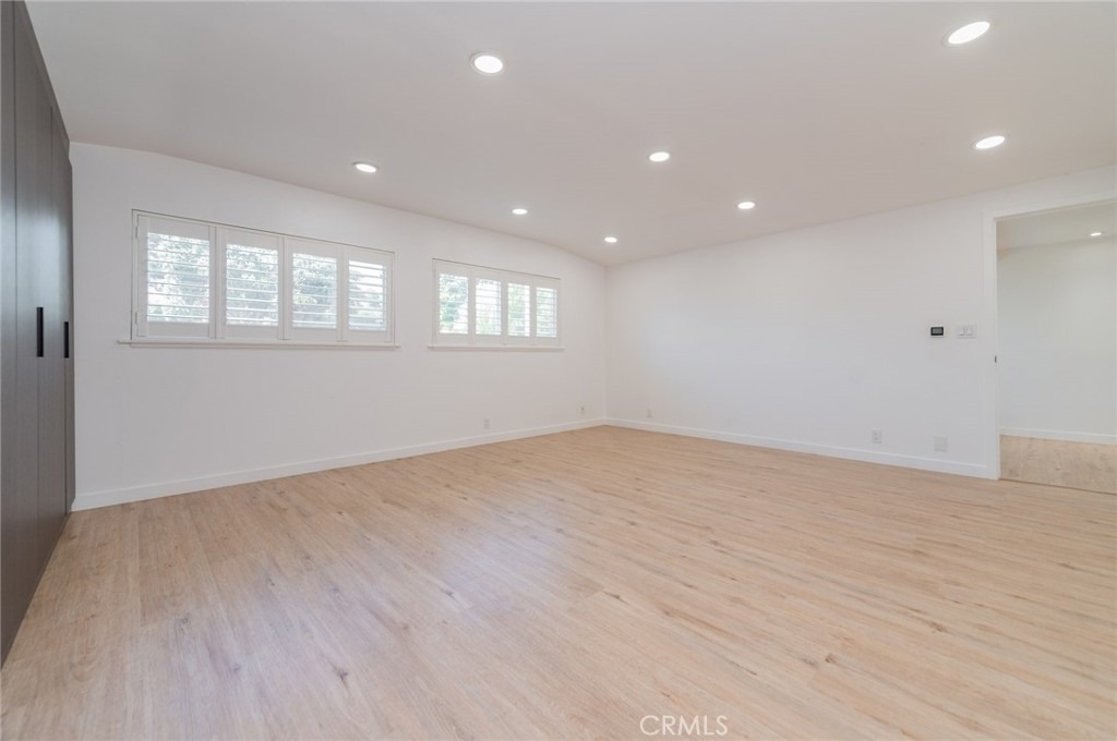 27106 Mesaba Drive - Photo 21