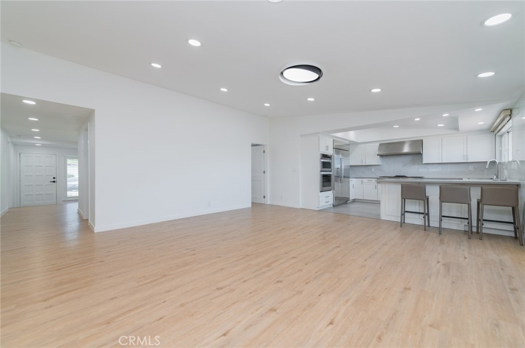 27106 Mesaba Drive - Photo 9