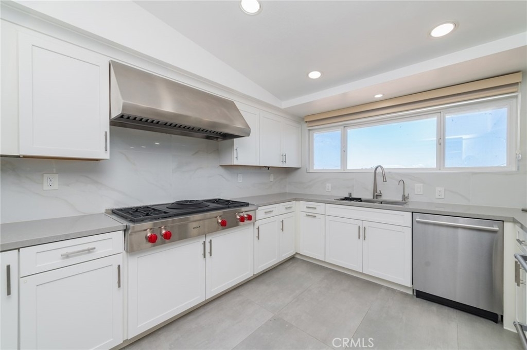 27106 Mesaba Drive - Photo 11