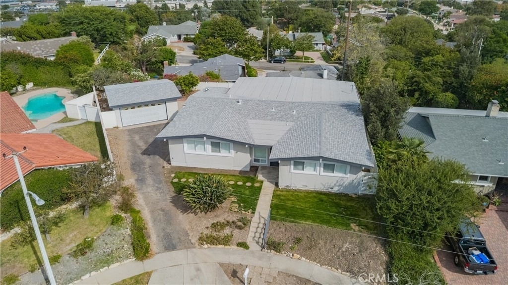 27106 Mesaba Drive - Photo 1