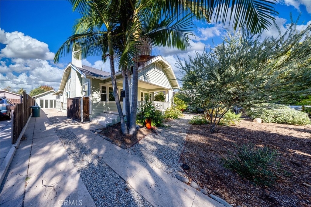 135 N San Marino Avenue - Photo 21