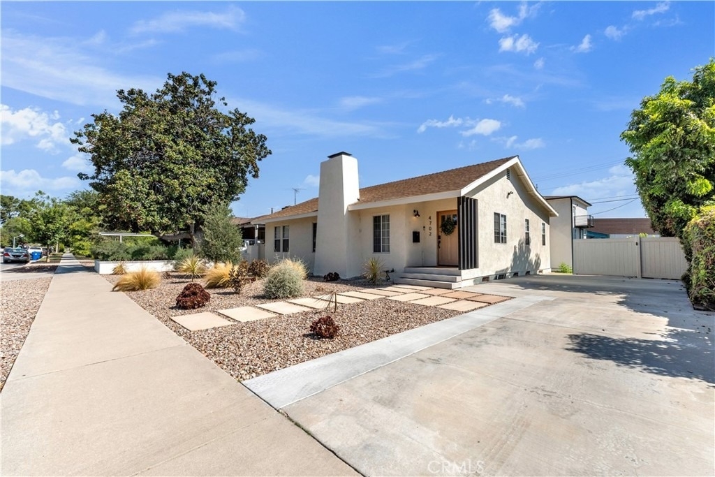 4698 Kraft Avenue - Photo 19