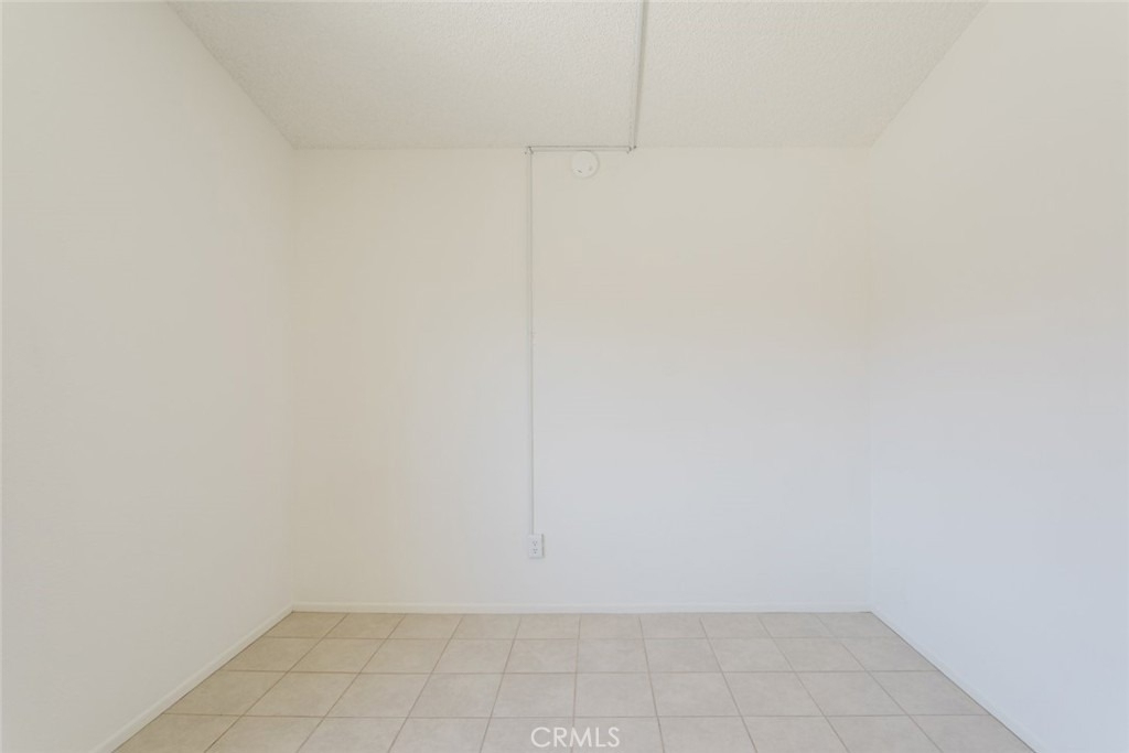 203 Linda Court - Photo 31