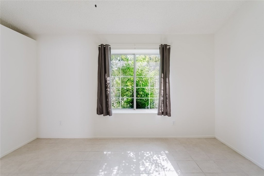 203 Linda Court - Photo 23