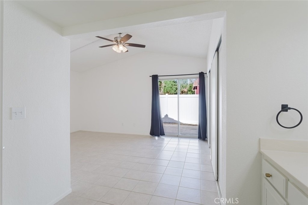 203 Linda Court - Photo 24