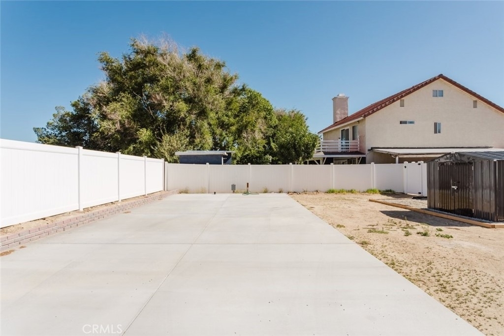 203 Linda Court - Photo 46