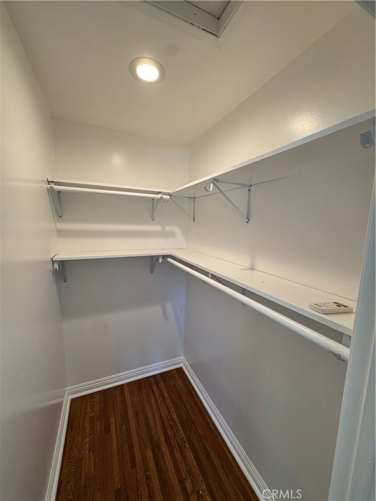 2810 8th Ave - Photo 9