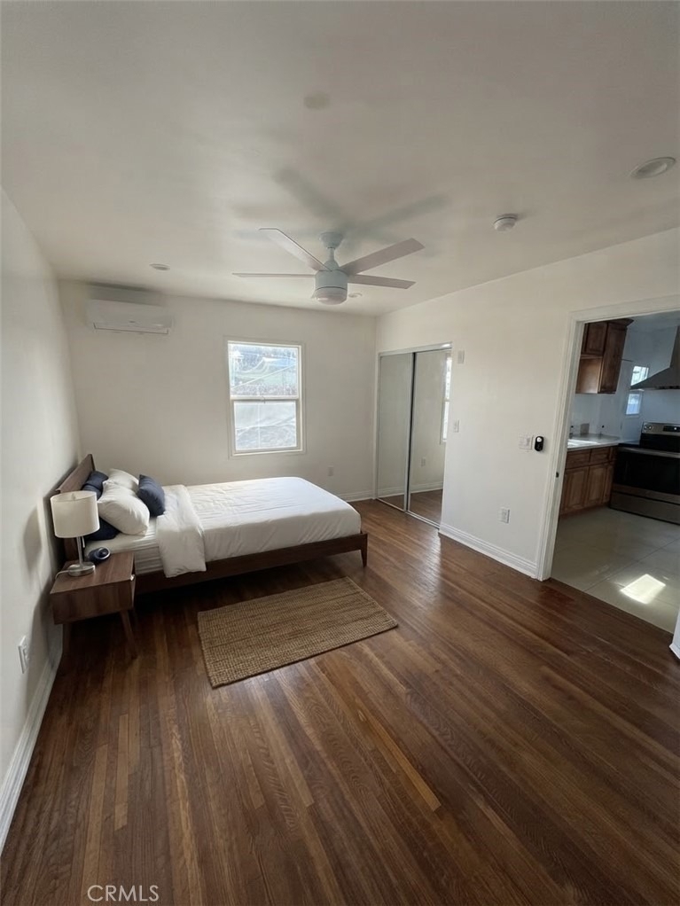 2810 8th Ave - Photo 12