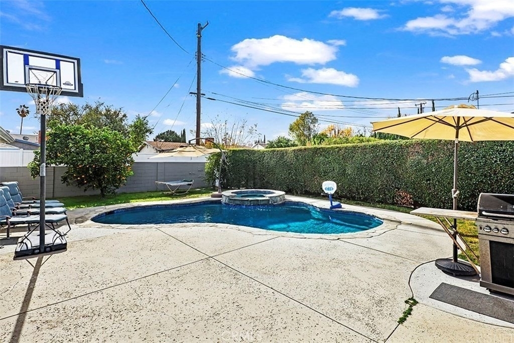 23000 Haynes - Photo 16