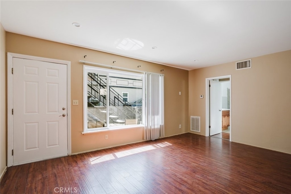3131 Perlita - Photo 7