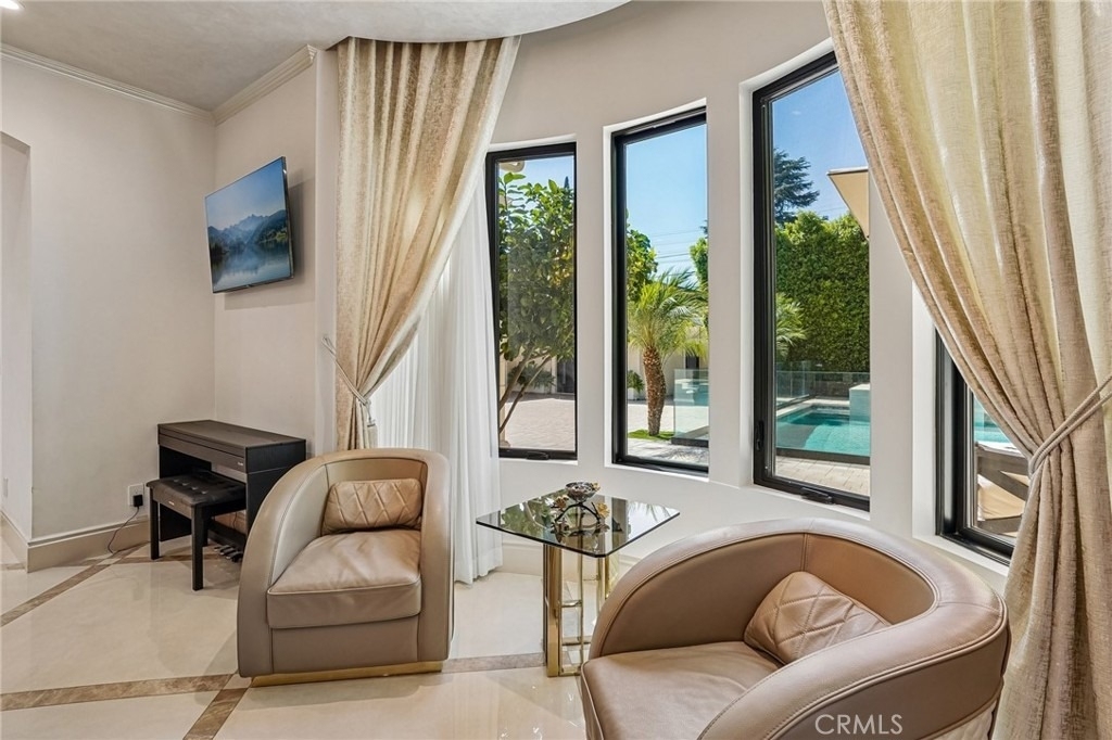 5513 Murietta Avenue - Photo 27