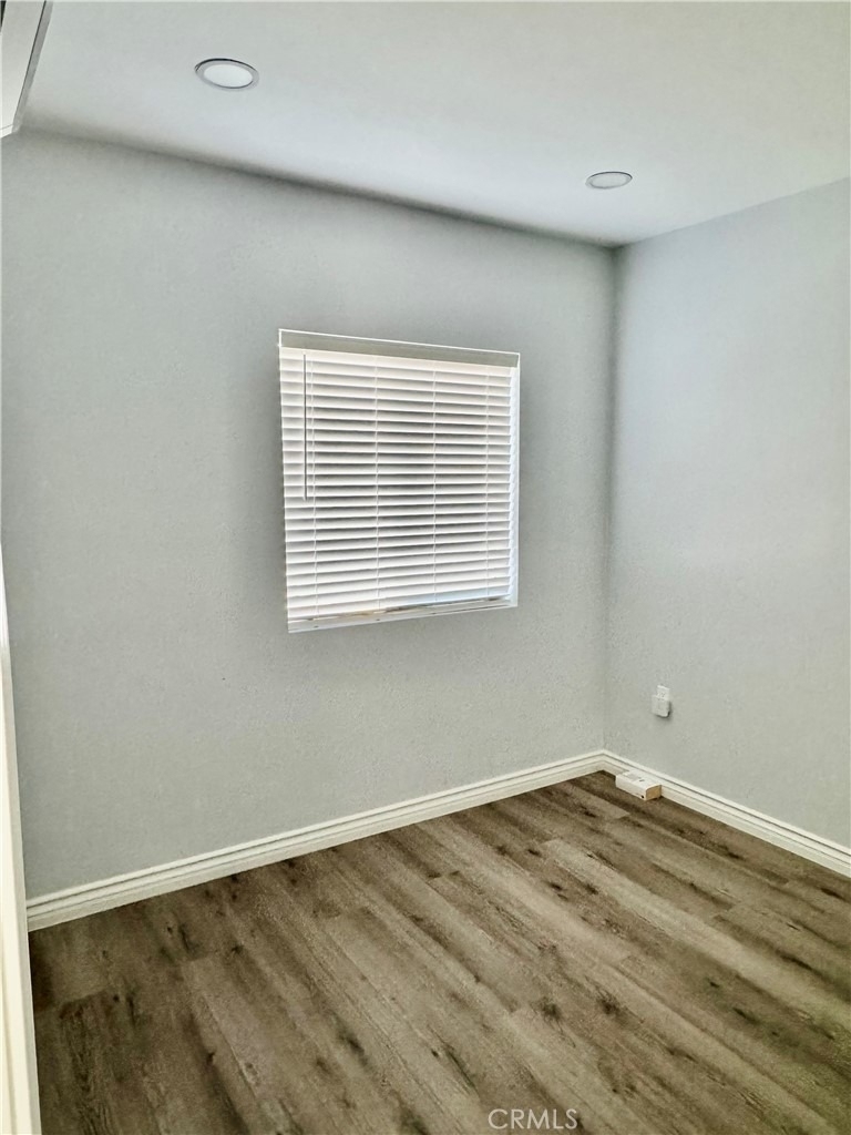 10133 Kester Avenue - Photo 20