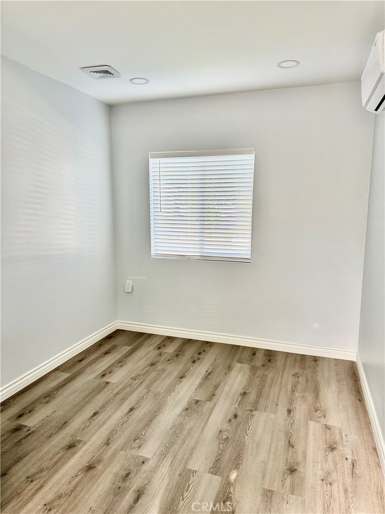 10133 Kester Avenue - Photo 19