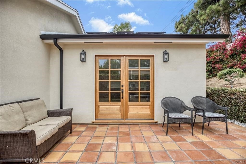 18253 Kingsbury Street - Photo 2