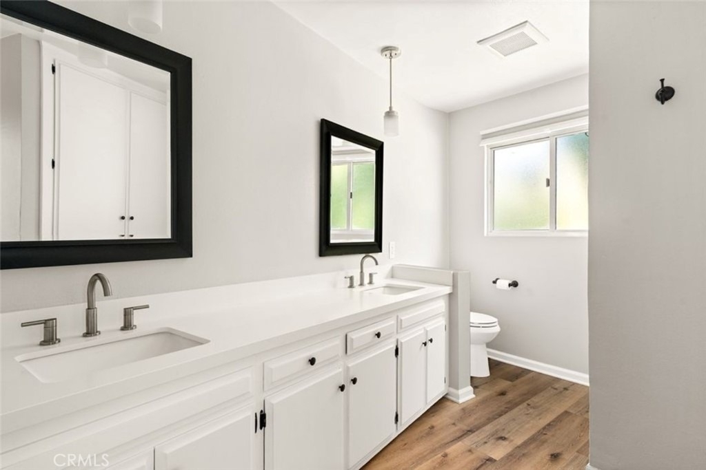 5840 Allott Avenue - Photo 15
